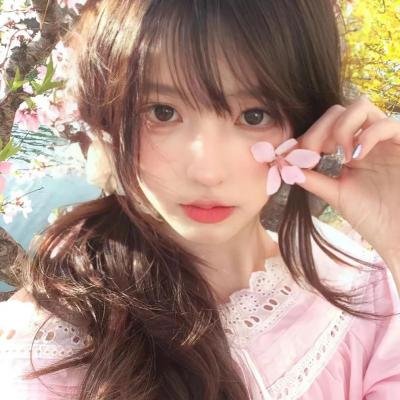 蕾丝炸弹